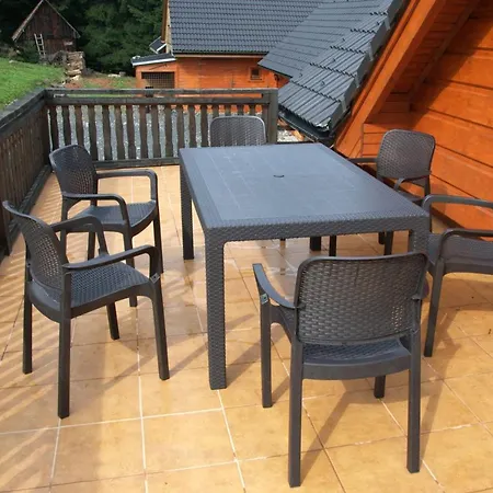 Horáreň Pod Dobákom Lazisko